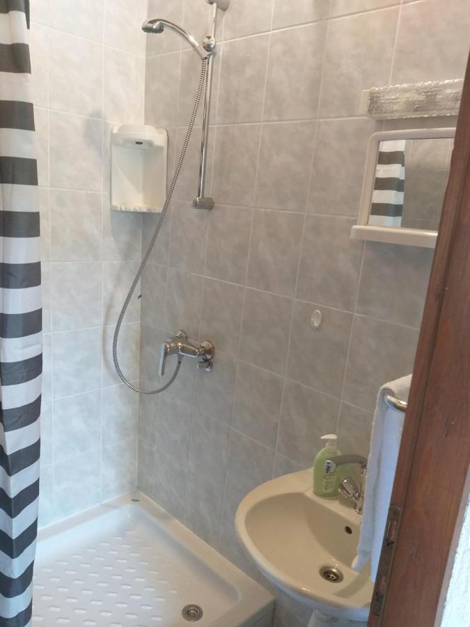 Direkt Na Moru - Bungalov Apartment Sibenik Exterior photo