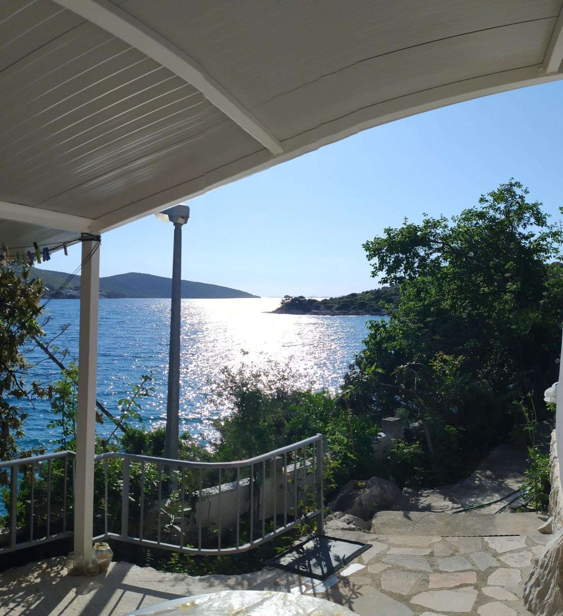 Direkt Na Moru - Bungalov Apartment Sibenik Exterior photo